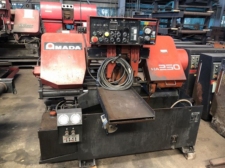 Amada HA250 Band Saw Automatic