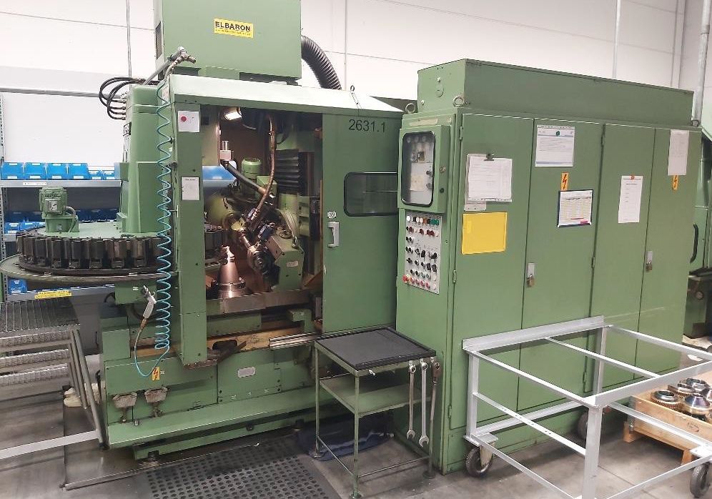 Lorenz LF 151 550 U/min Gear Hobbing Machine Vertical