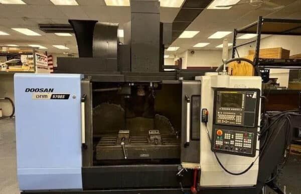 Doosan DNM5700S 3 Axis