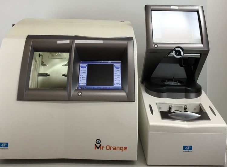 Essilor Mr Orange Grinding Machine