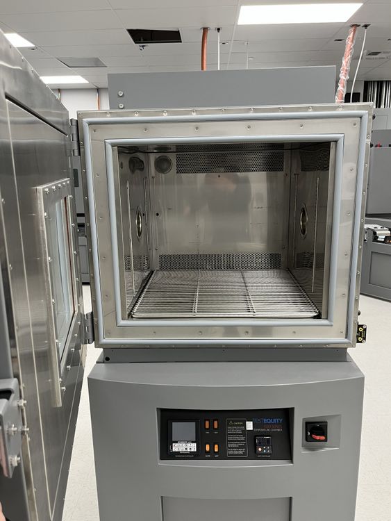Test Equity 1007 Thermal Chamber