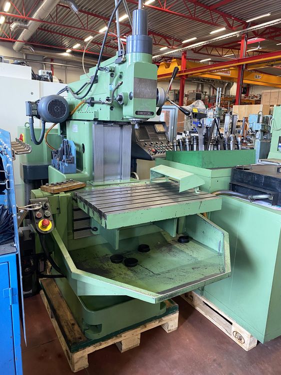 Deckel FP3NC with accessories Vertical 3150 rpm