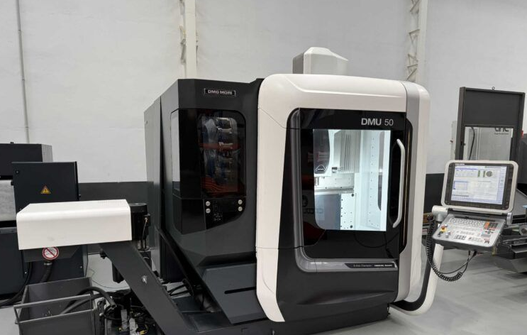 DMG MORI DMU 50 3º Generación 5  Axis