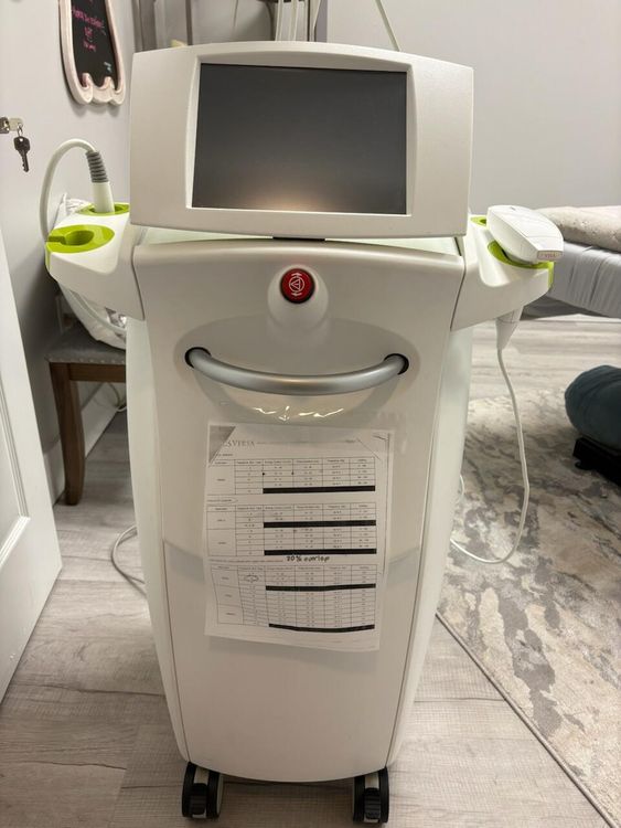 Venus Concepts Versa Multi-Treatment System