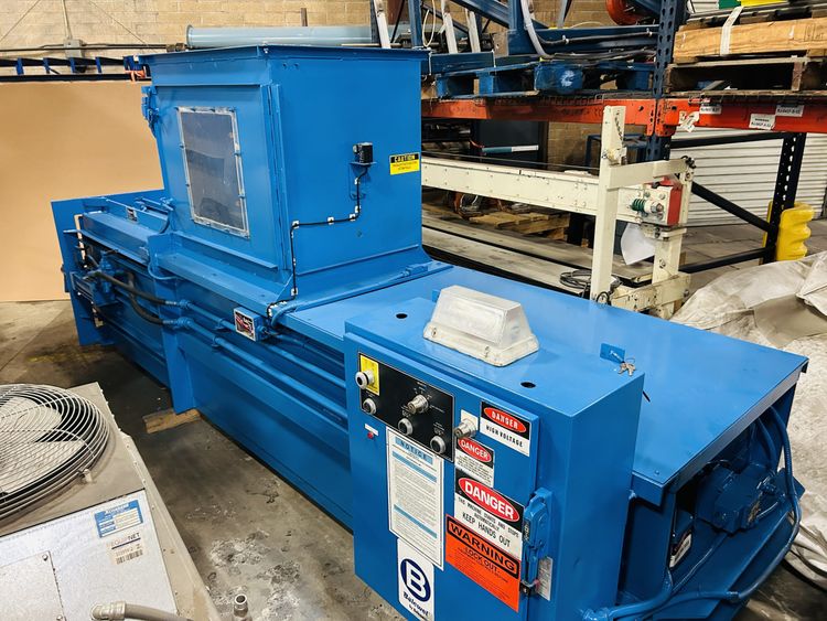 Balemaster Horizontal Baler