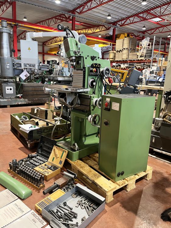 Deckel FP1 with accessories Vertical 2000 rpm
