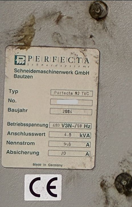 Perfecta 92 TVC guillotine