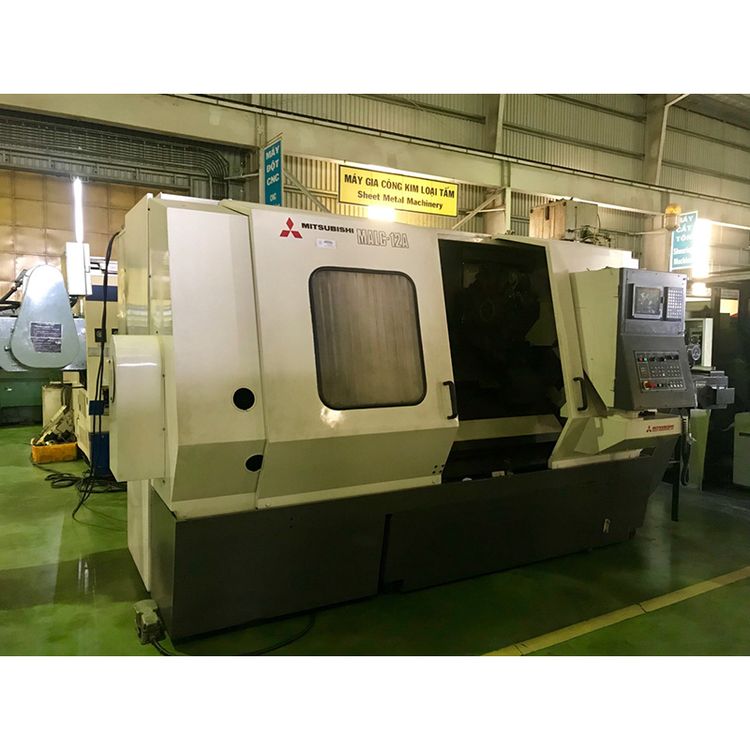 Mitsubishi MITSUBISHI M70V Variable MALC-12A 2 Axis