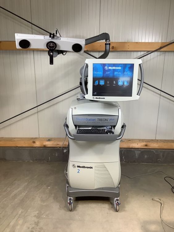 Medtronic StealthStation TREON plus Surgical Navigation System