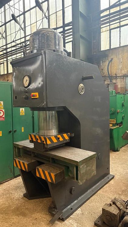 WMW PYE 250 250 tons