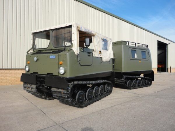 100 Hagglunds Bv206 Soft Top (Front) & Hard Top (Rear)