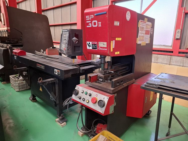 Amada SP30Ⅱ 30 tons
