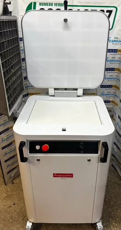 Vitella PB SA, AUTOMATIC SQUARE DIVIDER