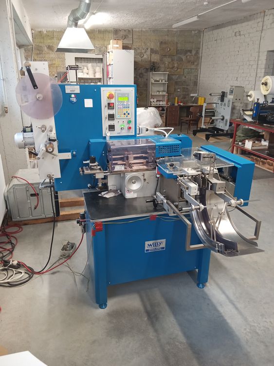 Willy Omnilabel Cut and Fold