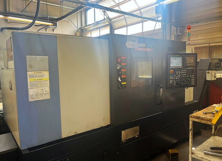 Doosan FANUC i Series 2800 UpM PUMA 3100 M series Build 3 Axis