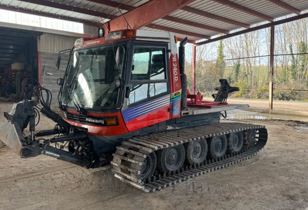 Pistenbully PB240