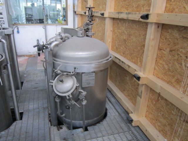 2 Master Cone dyeing machine