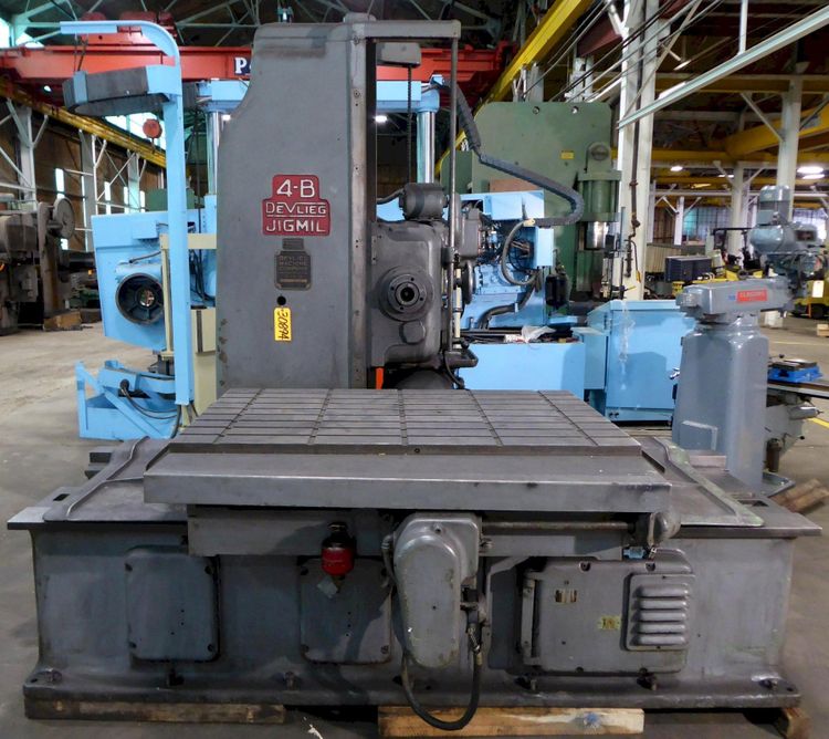 Devlieg 4B60 4" 900 RPM