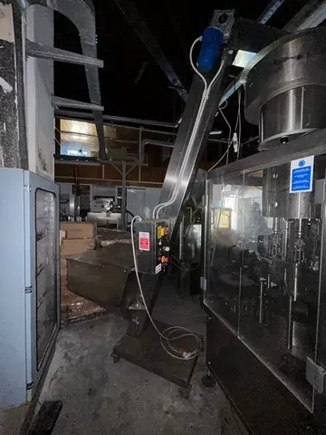 Enolmeccanica 4T Stelvin Capper