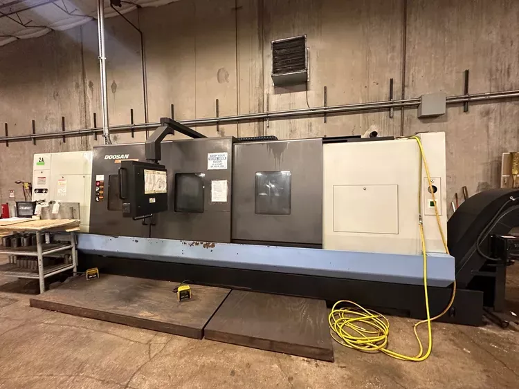 Doosan Fanuc i Series Control 1,500 RPM PUMA 480XL 2 Axis