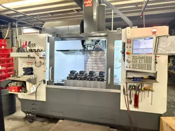 Haas VF-4SS 3 Axis
