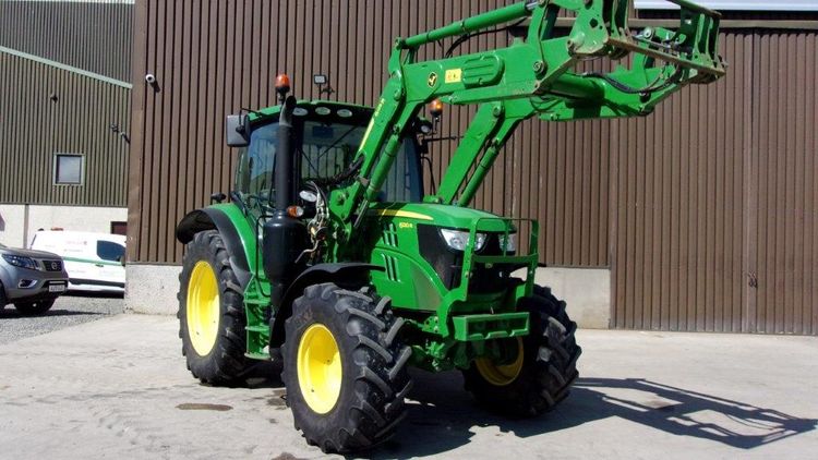 John Deere 6120R Tractor