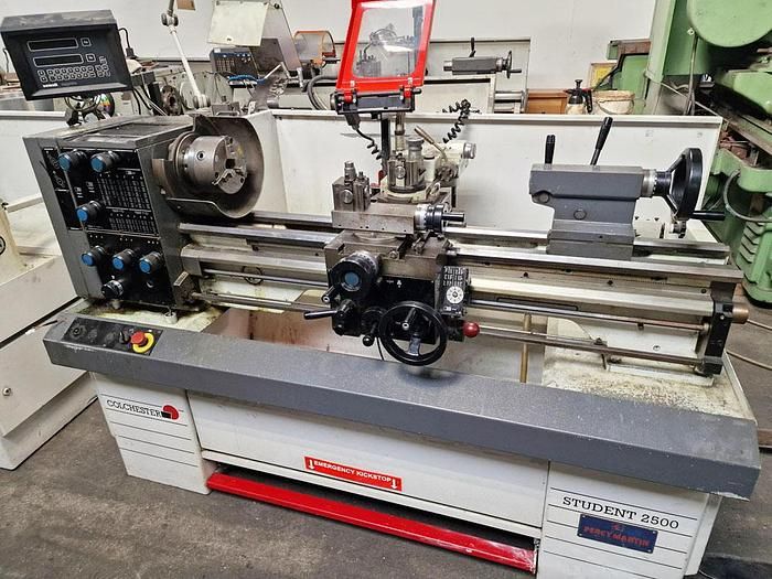 Colchester GAP BED CENTRE LATHE 2500 rpm STUDENT 2500 13" X 40"