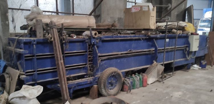 Horizontal baler