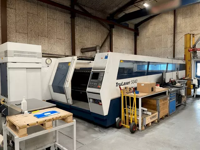 Trumpf TruLaser 5040 Siemens     Model: Sinumerik 840 D