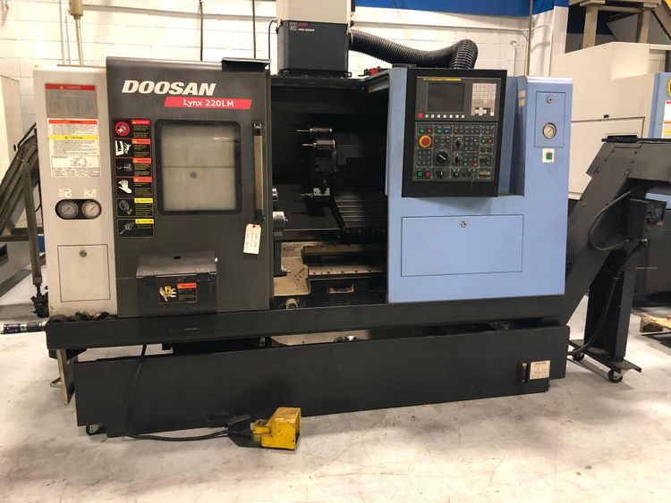 Doosan Fanuc 0i-TD 6000 Rpm Lynx 220LMA 2 Axis