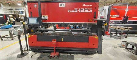 Amada FBD1253NT, "UP-ACTING" CNC PRESS BRAKE 138 TON