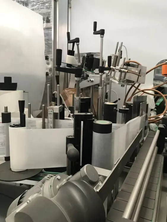 Enos S5000, Self Adhesive Labeler