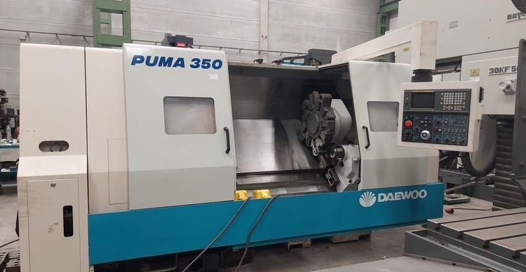 Daewoo Puma FANUC 18T 2000 rpm 350B cnc lathe 2 Axis