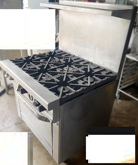 Southbend Gas Range with Convection Oven Below