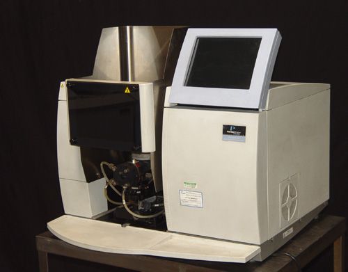 Perkin-elmer PE AAnalyst 200 Atomic Absorption Spectrometer
