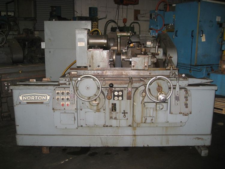 Norton 10" x 30" LC5 PLAIN CYLINDRICAL GRINDER