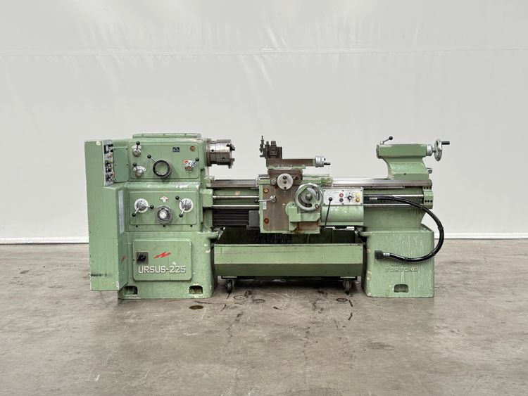 Ursus Engine Lathe 1500 rpm 225