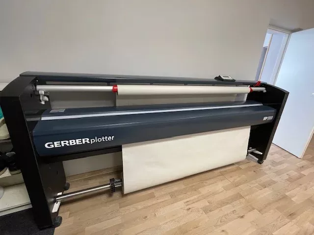 Gerber MP1802 plotter