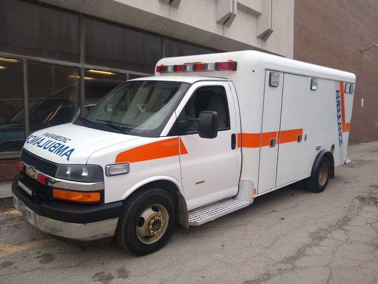 Chevrolet Express Diesel, Ambulance