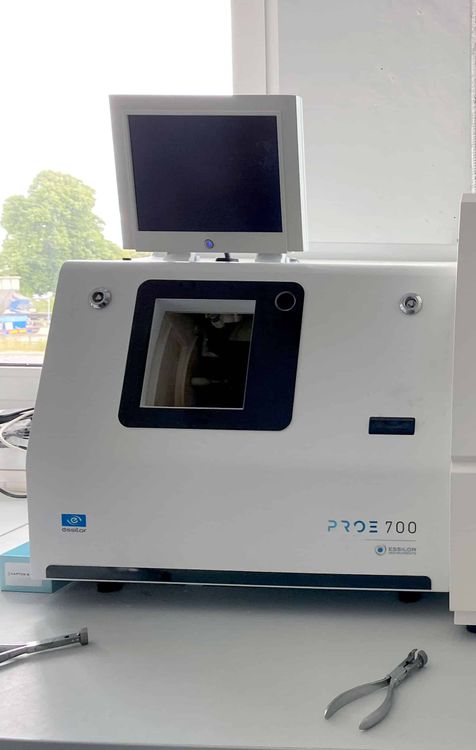 Essilor PRO E 700 Edger