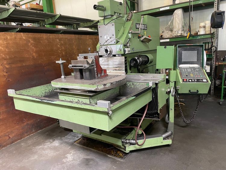 Maho 900C Vertical Variable Speed