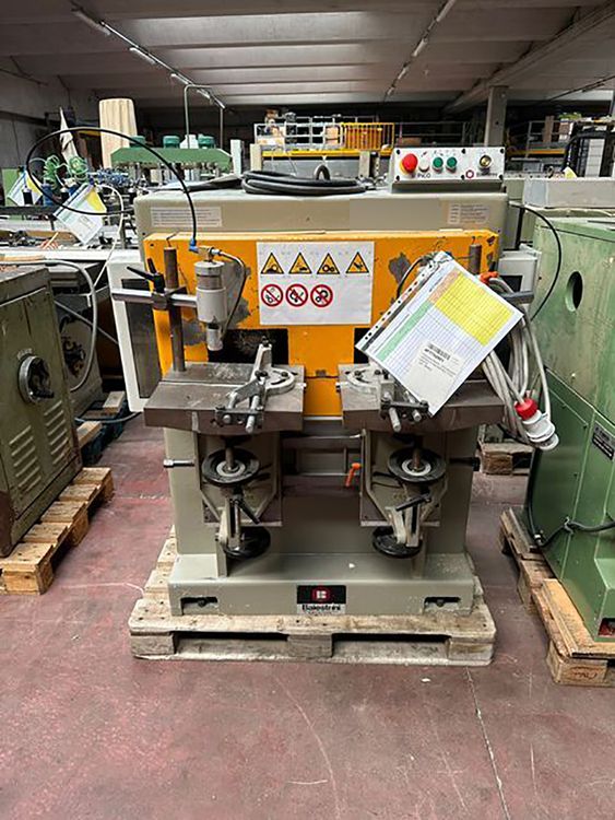 Balestrini PICO ROUND END TENONER WITH 2 BENCHES