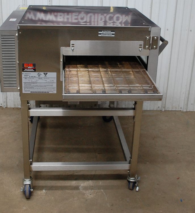 Lincoln 1130 Conveyor Pizza Oven