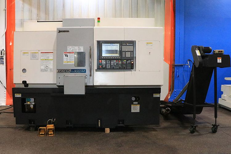 Okuma OSP-P300L-R CNC Control 3,000 rpm GENOS L300-MYW 3 Axis