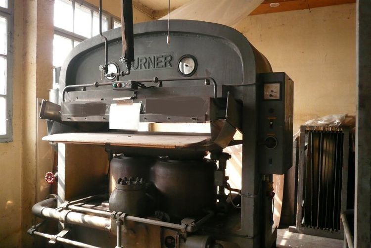 3 Turner Turner hydraulic press