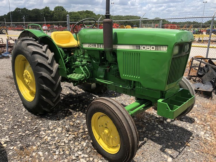 John Deere 1050 Tractor