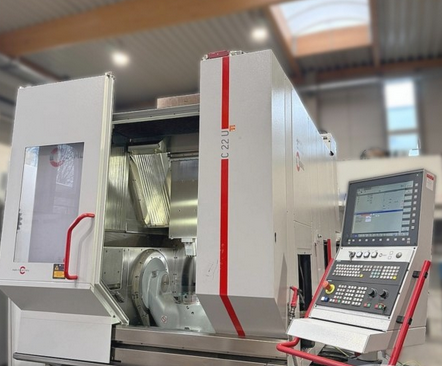 Hermle C 22 U 5 Axis