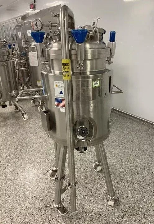 ITT 125L Pure - Flo Precision 125L Stainless Steel Reactor