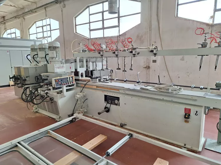 Pade UNIZE 6T 2500 Linear Milling Machine