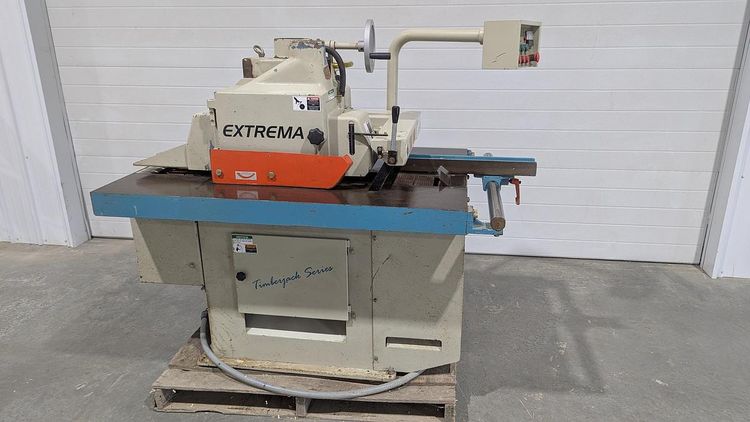 Extrema XR-12C Straight Line Rip Saw